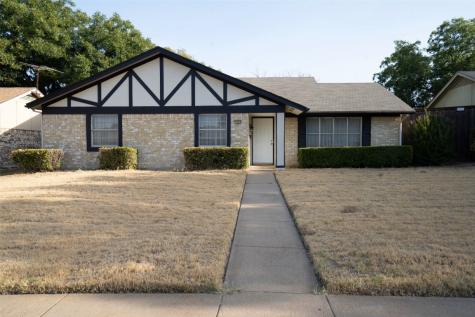 3009 Burning Tree Lane Garland TX 75042