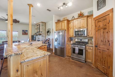 1186 County Road 1024 Glen Rose TX 76043