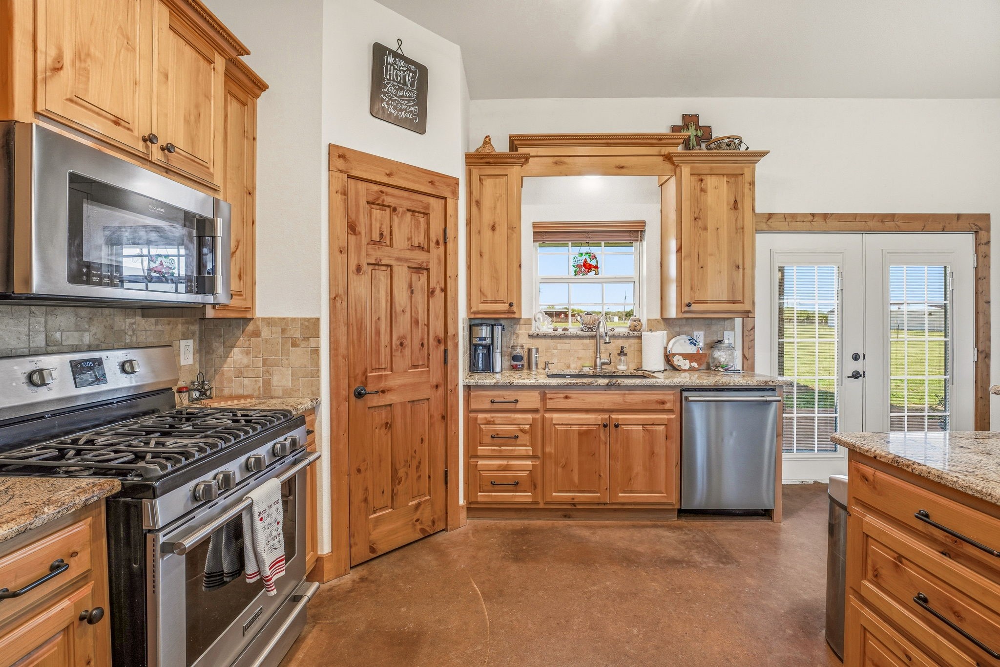 1186 County Road 1024 Glen Rose TX 76043