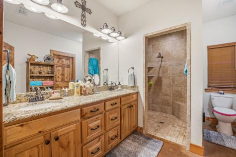 1186 County Road 1024 Glen Rose TX 76043