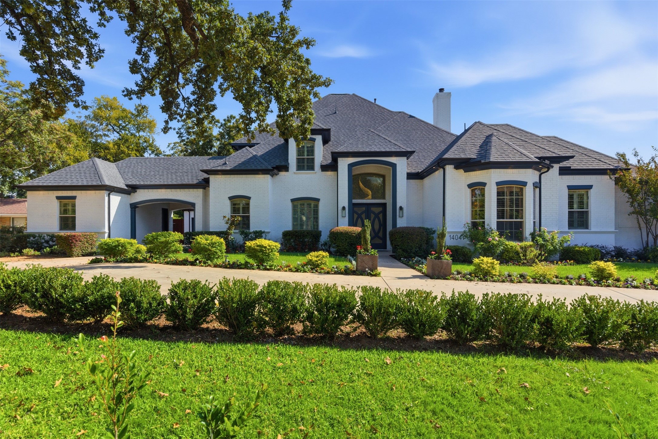 1404 Sylvan Avenue Dallas TX 75208