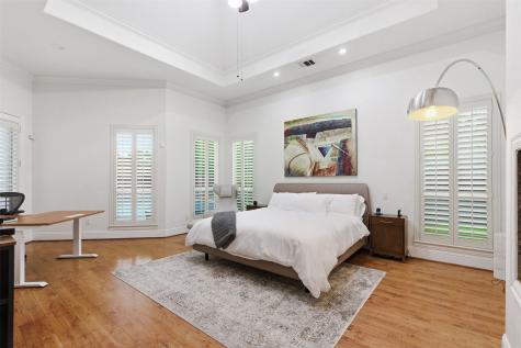 1404 Sylvan Avenue Dallas TX 75208