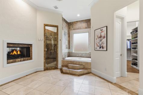 1404 Sylvan Avenue Dallas TX 75208