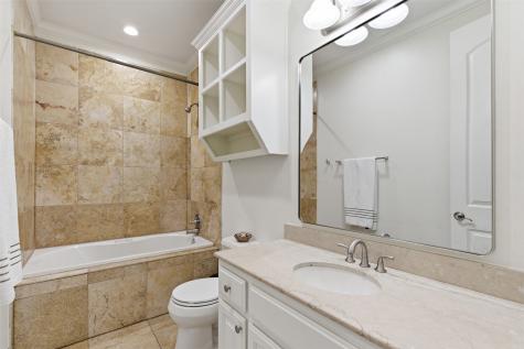 1404 Sylvan Avenue Dallas TX 75208