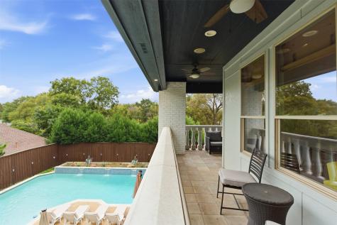 1404 Sylvan Avenue Dallas TX 75208