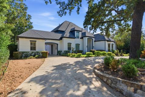 1404 Sylvan Avenue Dallas TX 75208