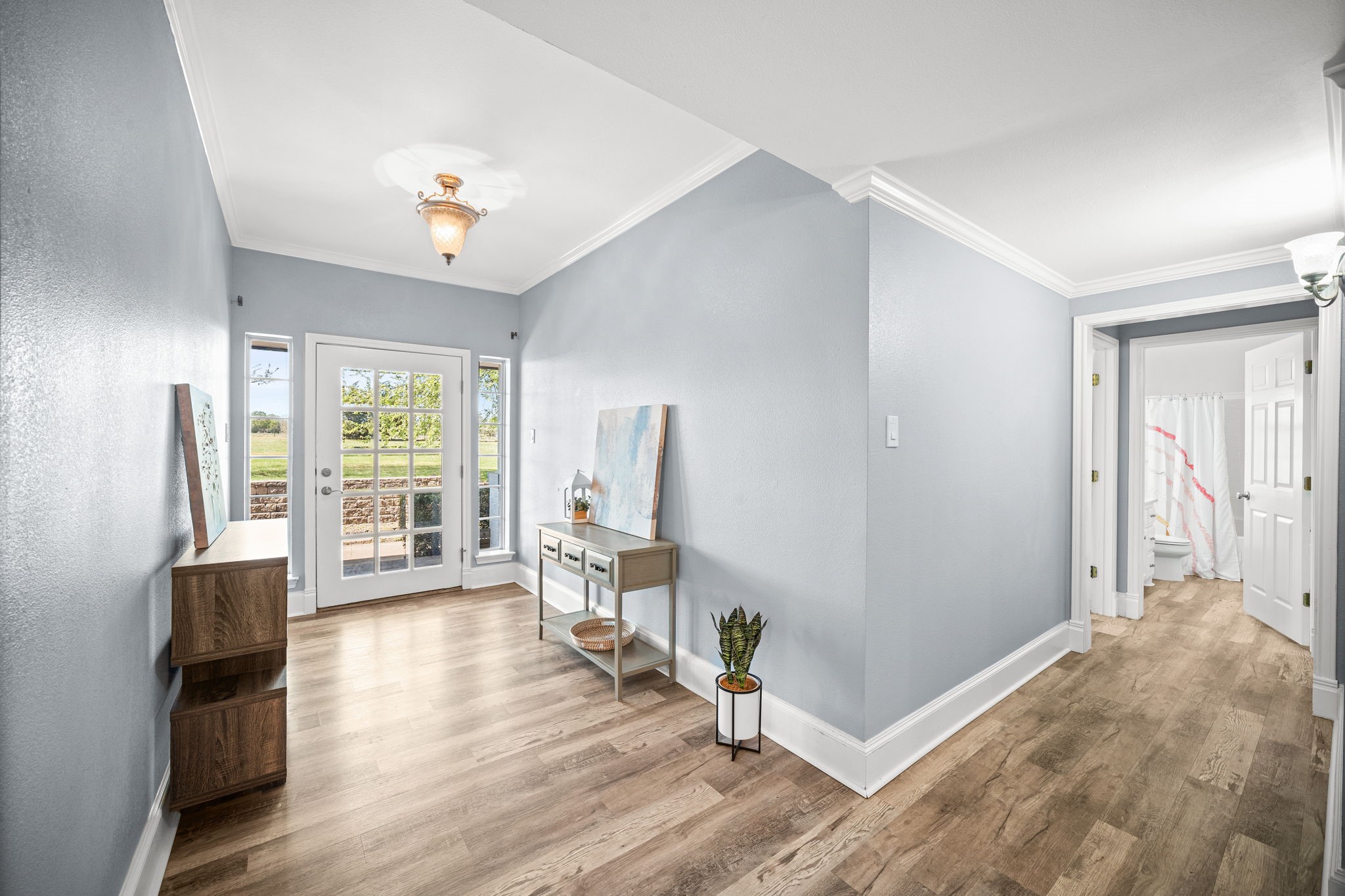 407 Locust Drive Oak Leaf TX 75154
