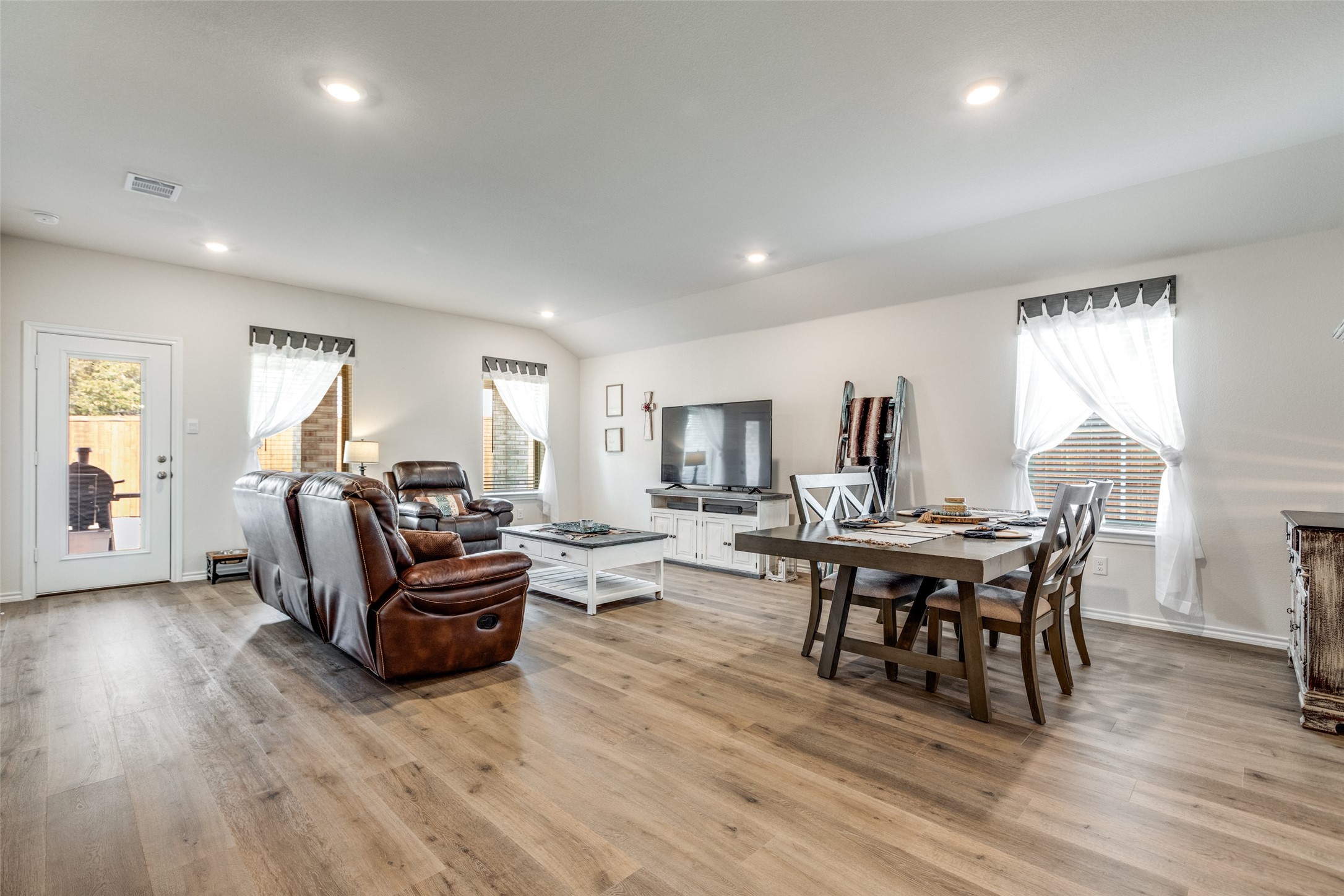 1600 Basalt Celina TX 75009