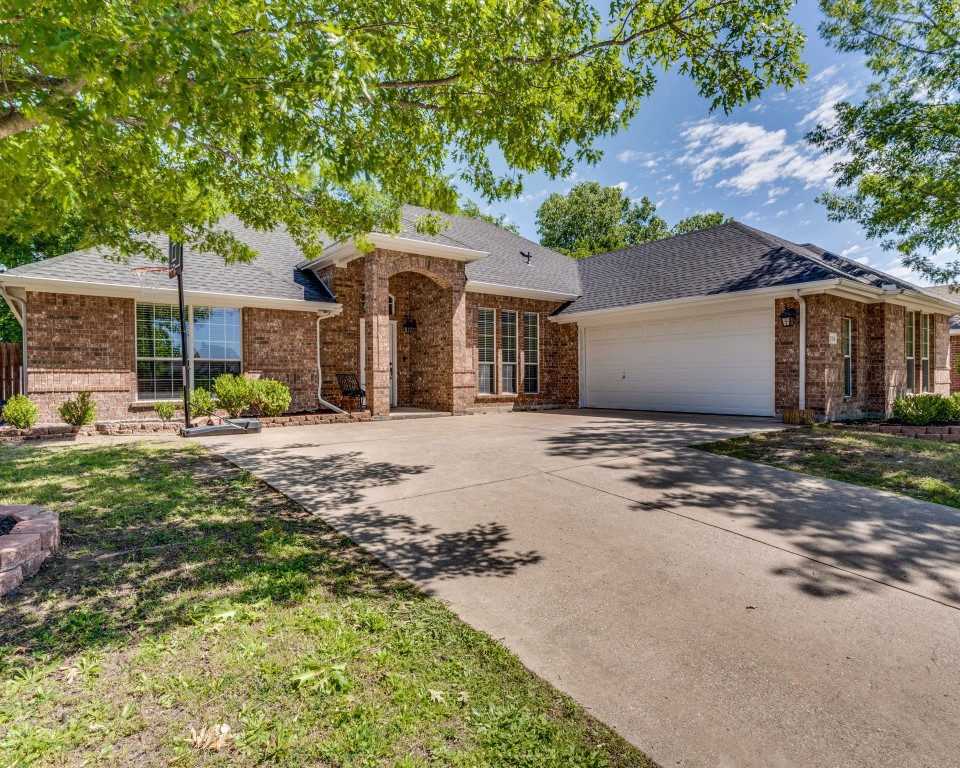 209 Richard Lane Red Oak TX 75154