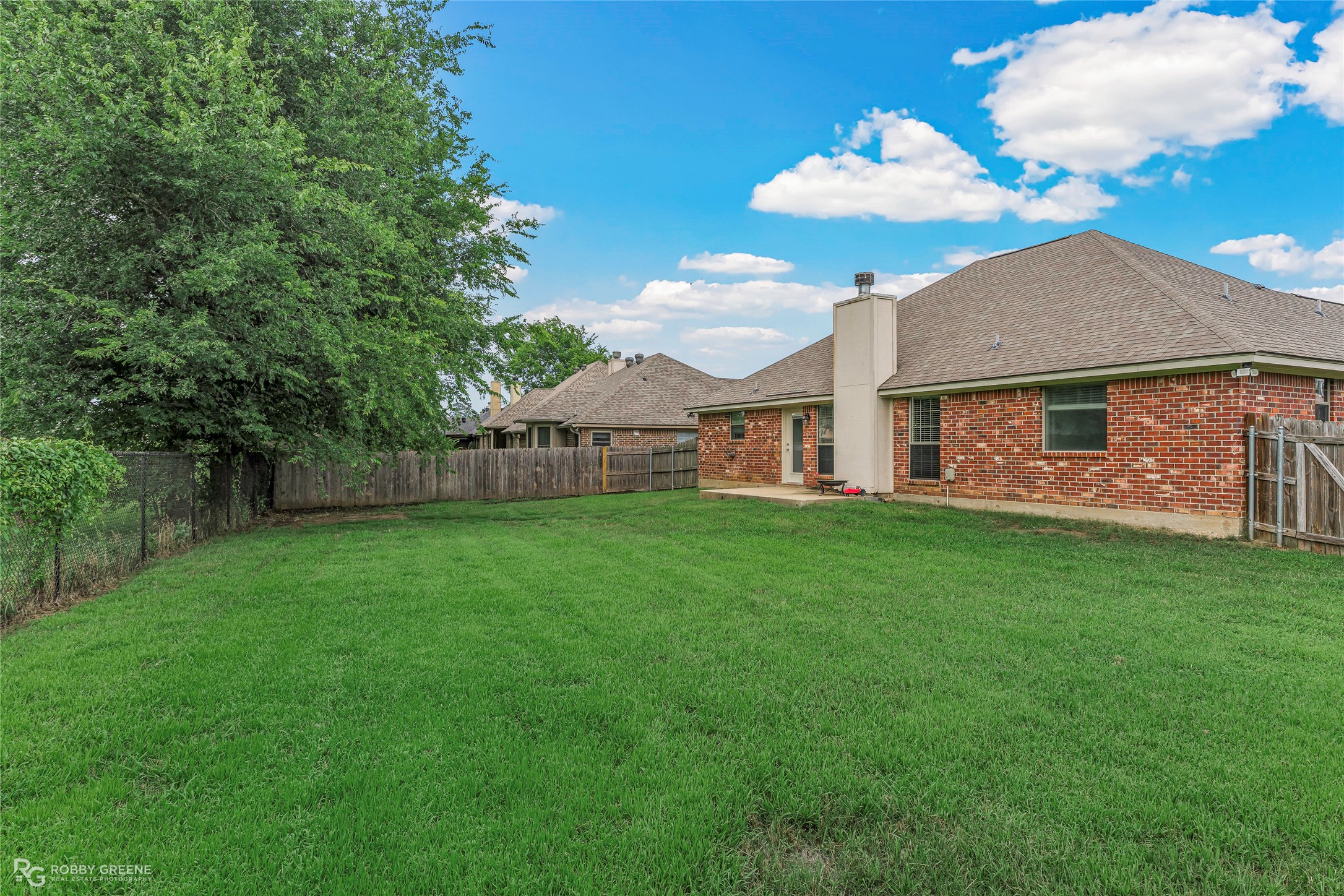 4228 Parkridge Drive Benton LA 71006