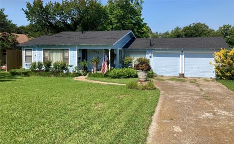 1916 Tierney Road Fort Worth TX 76112