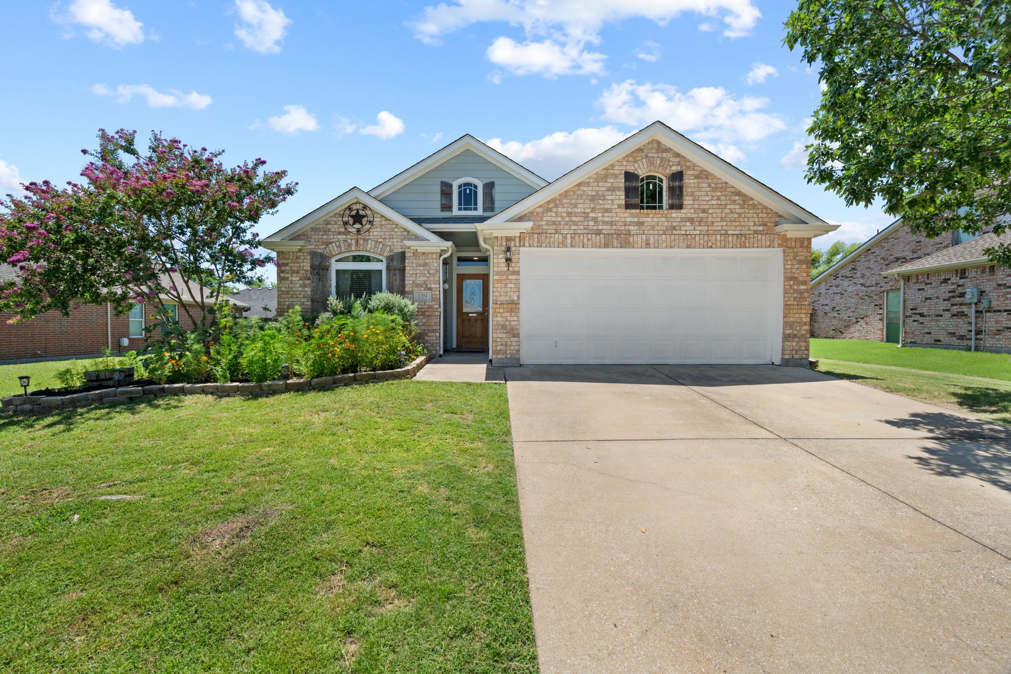 129 Coyote Run Waxahachie TX 75165