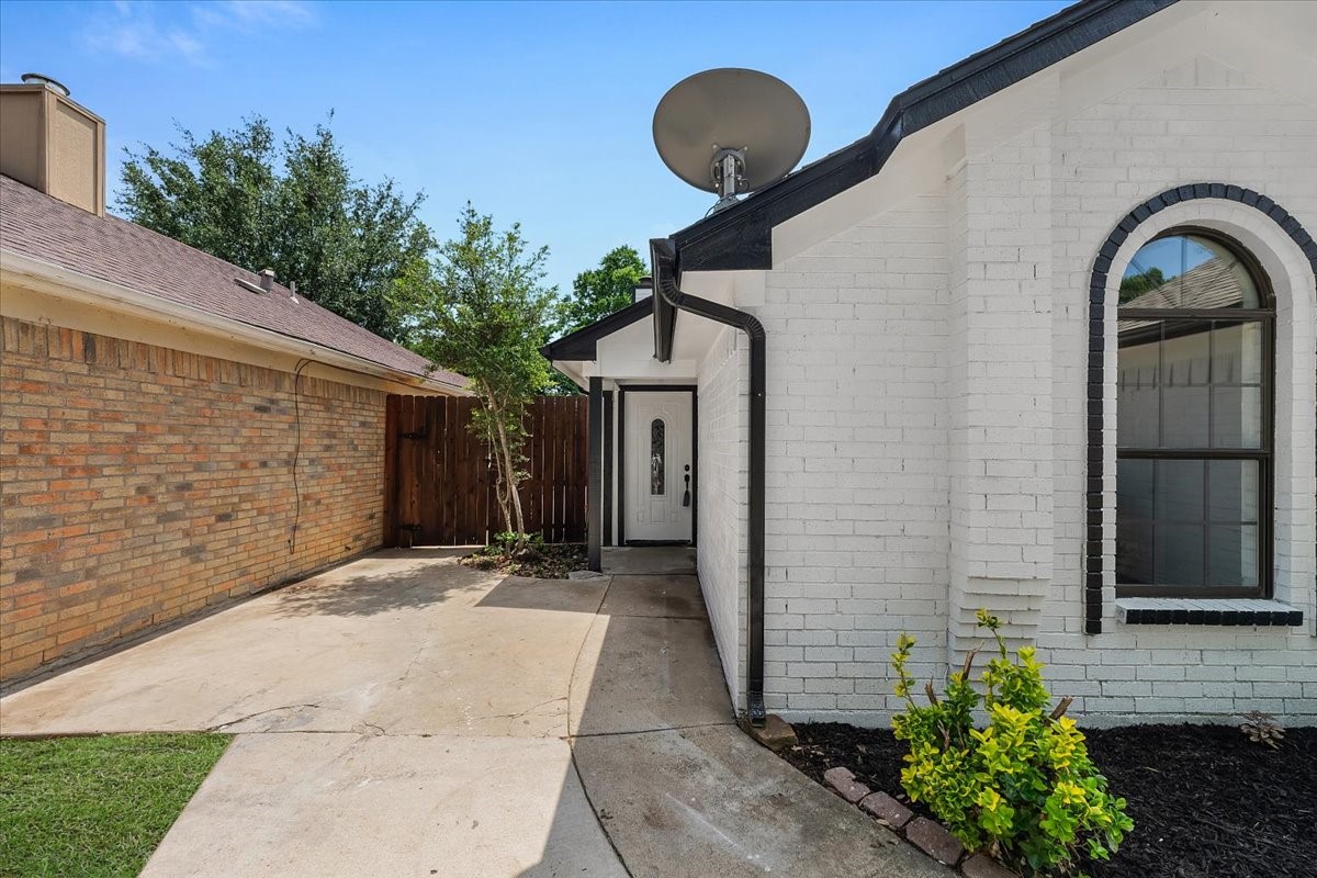 1713 Woodhall Way Fort Worth TX 76134