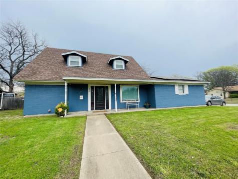 600 Lisa Street Burleson TX 76028