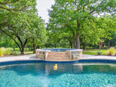 3909 Paluxy Highway Granbury TX 76048