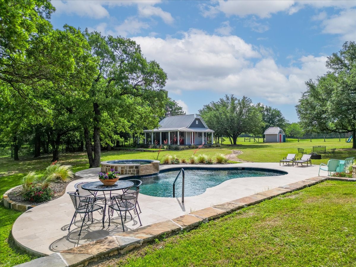 3909 Paluxy Highway Granbury TX 76048