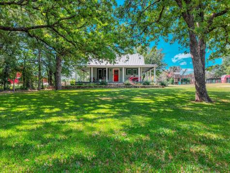 3909 Paluxy Highway Granbury TX 76048