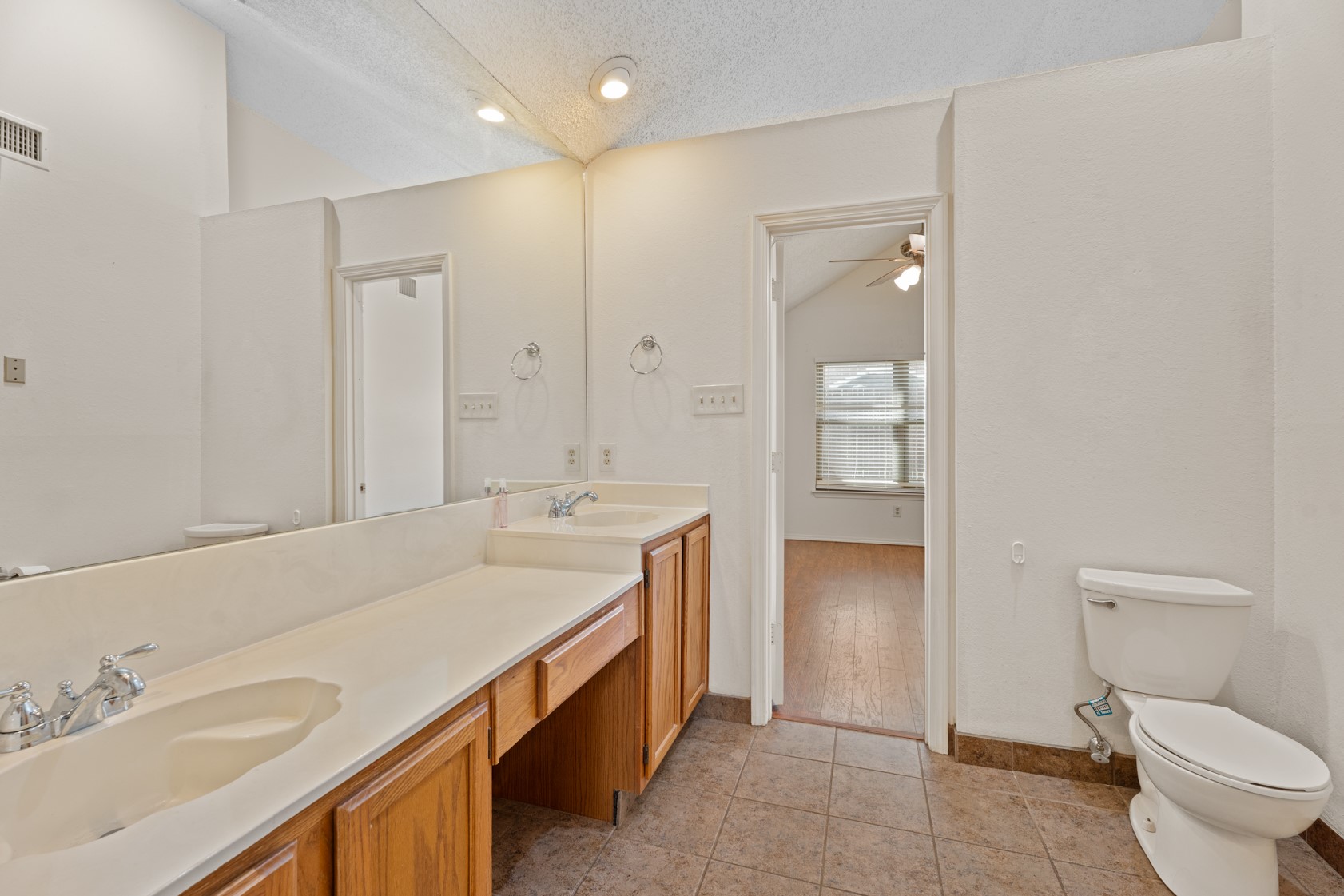 1355 Jasmine Drive Lewisville TX 75077