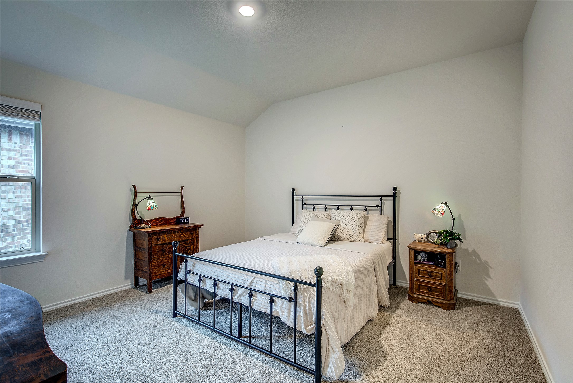 1812 Chandelier Crossing Crandall TX 75114