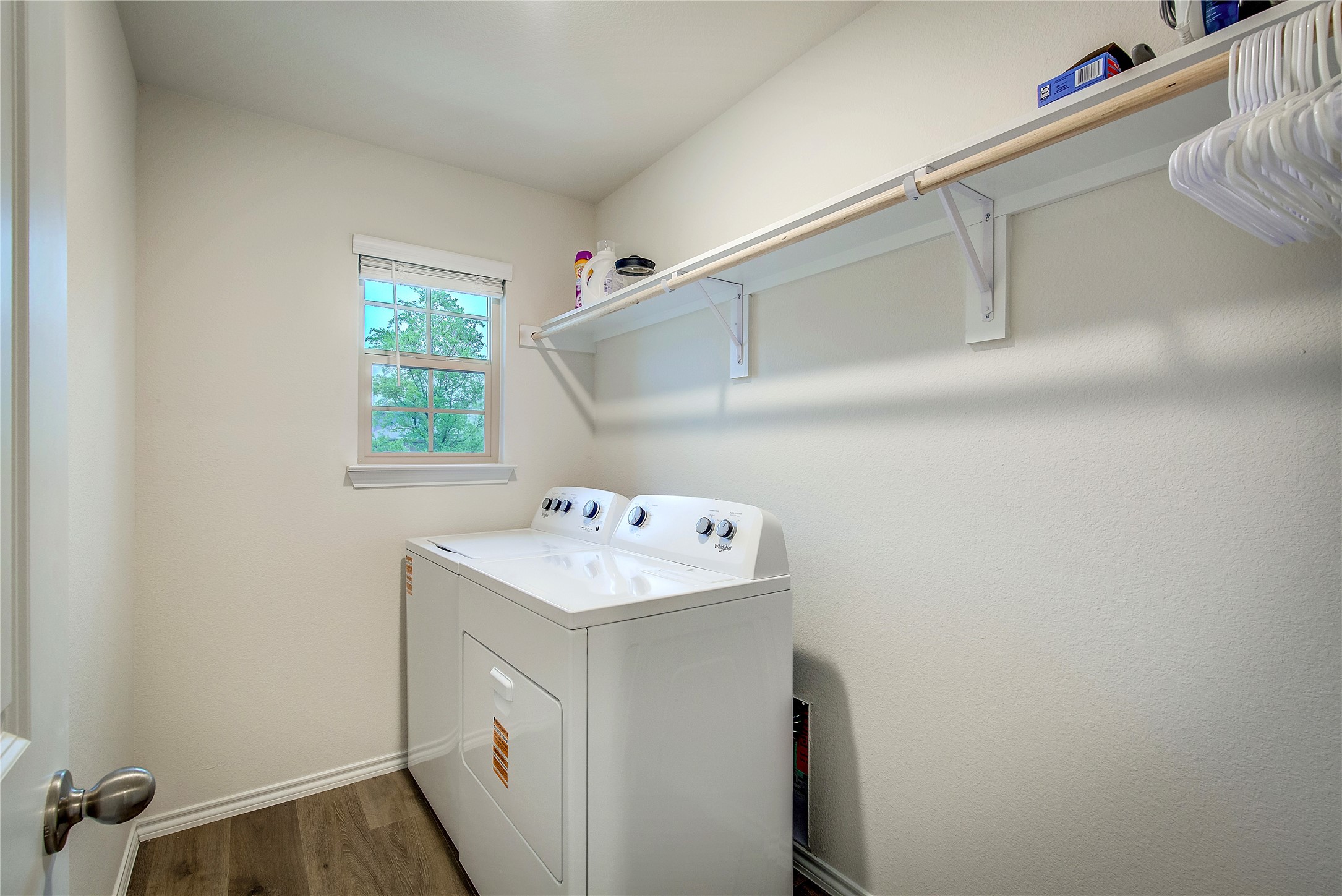 1812 Chandelier Crossing Crandall TX 75114