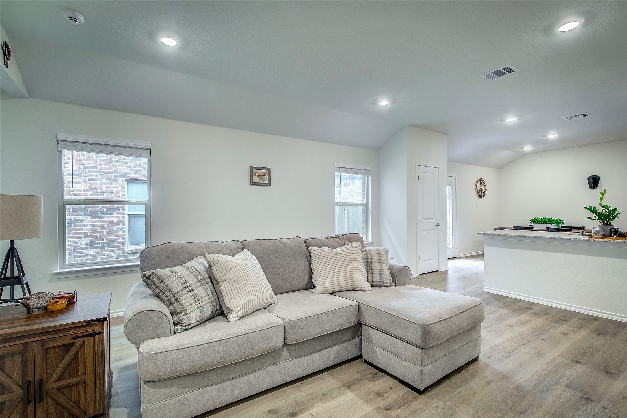 1812 Chandelier Crossing Crandall TX 75114