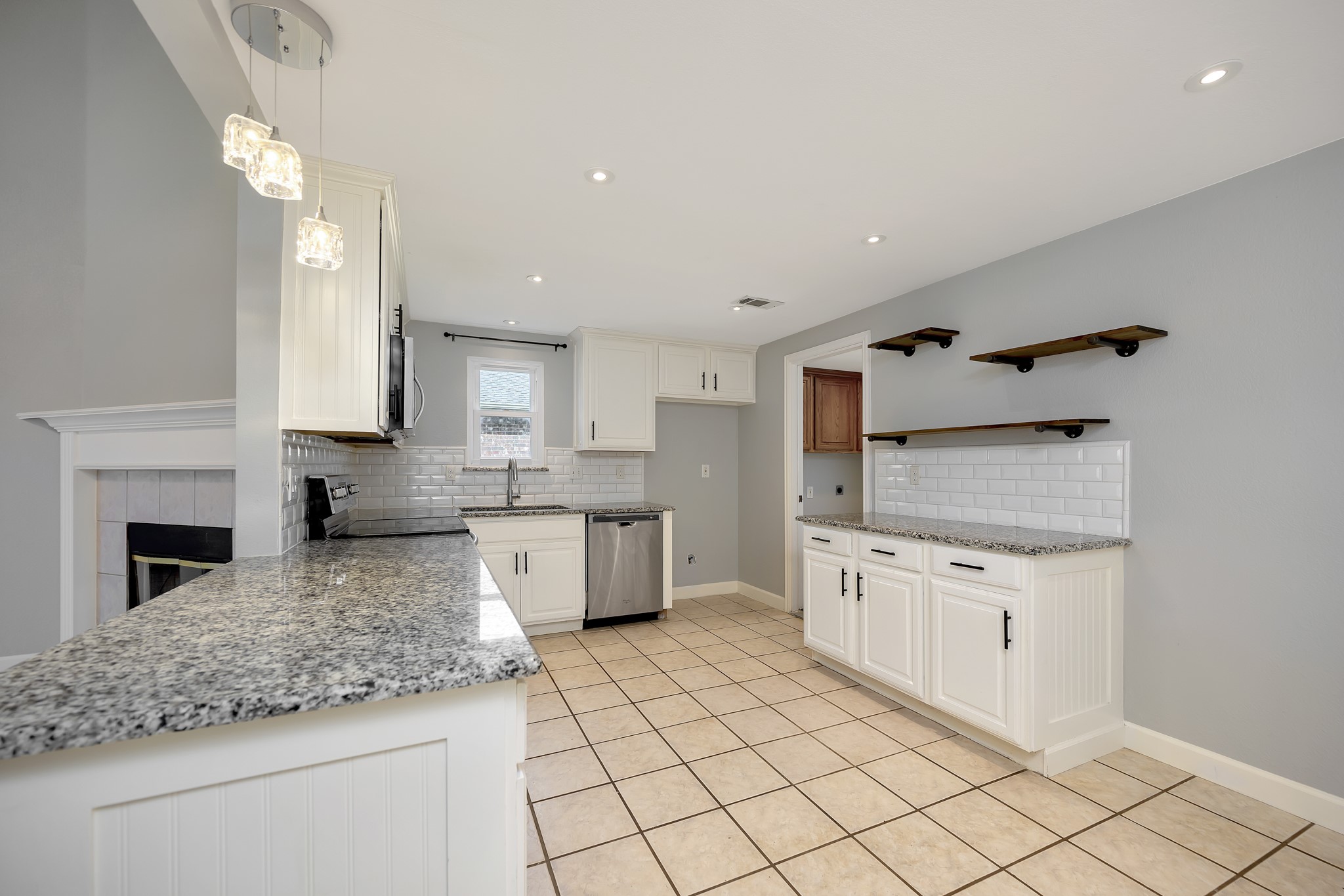 1619 Merritt Drive Mansfield TX 76063