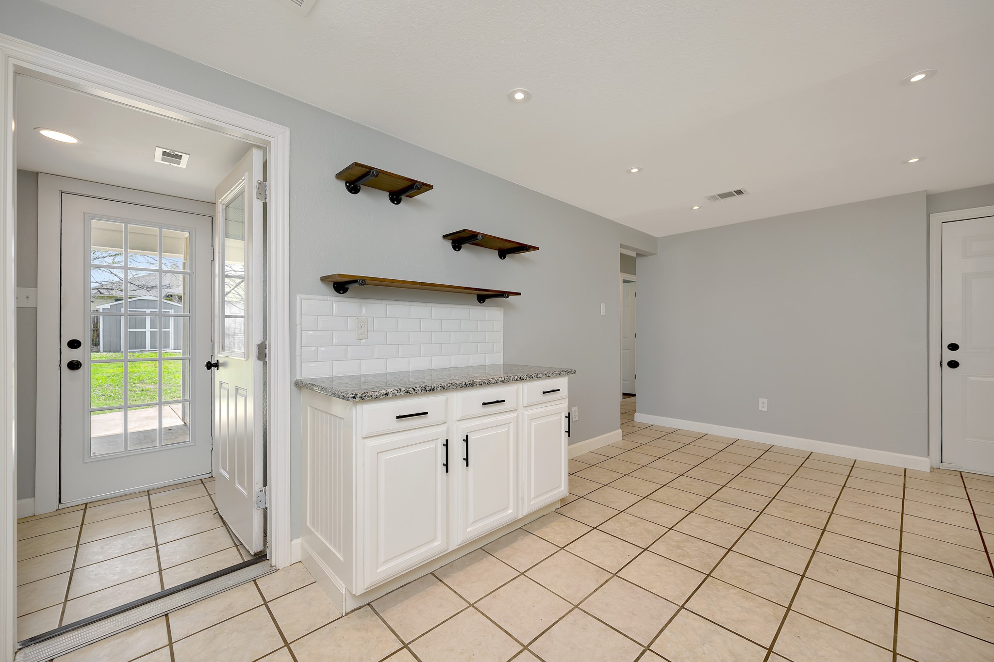 1619 Merritt Drive Mansfield TX 76063