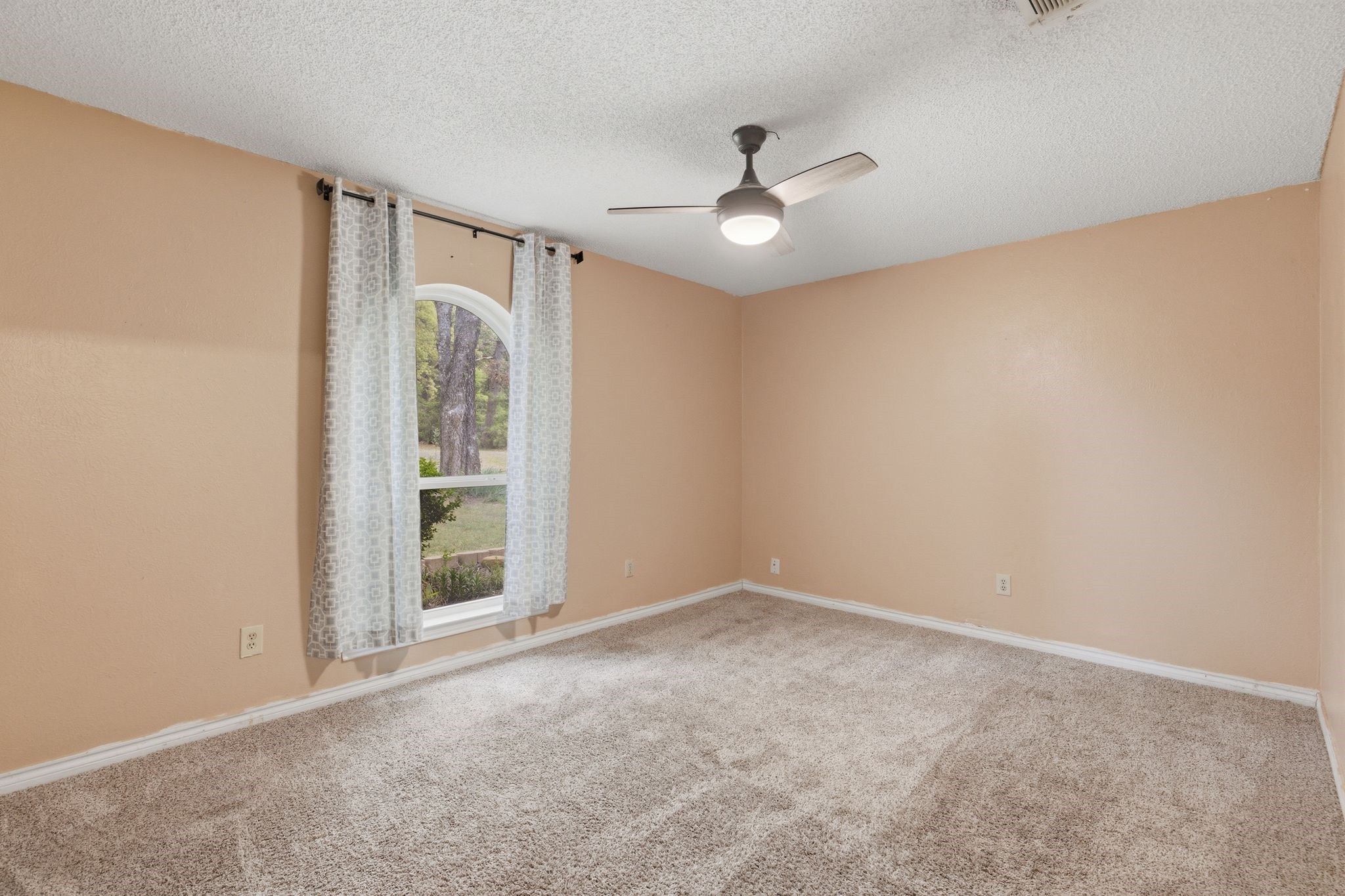 1 Mullaney Drive Greenville TX 75402