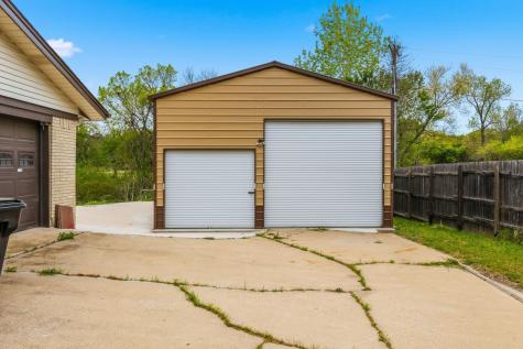 1 Mullaney Drive Greenville TX 75402