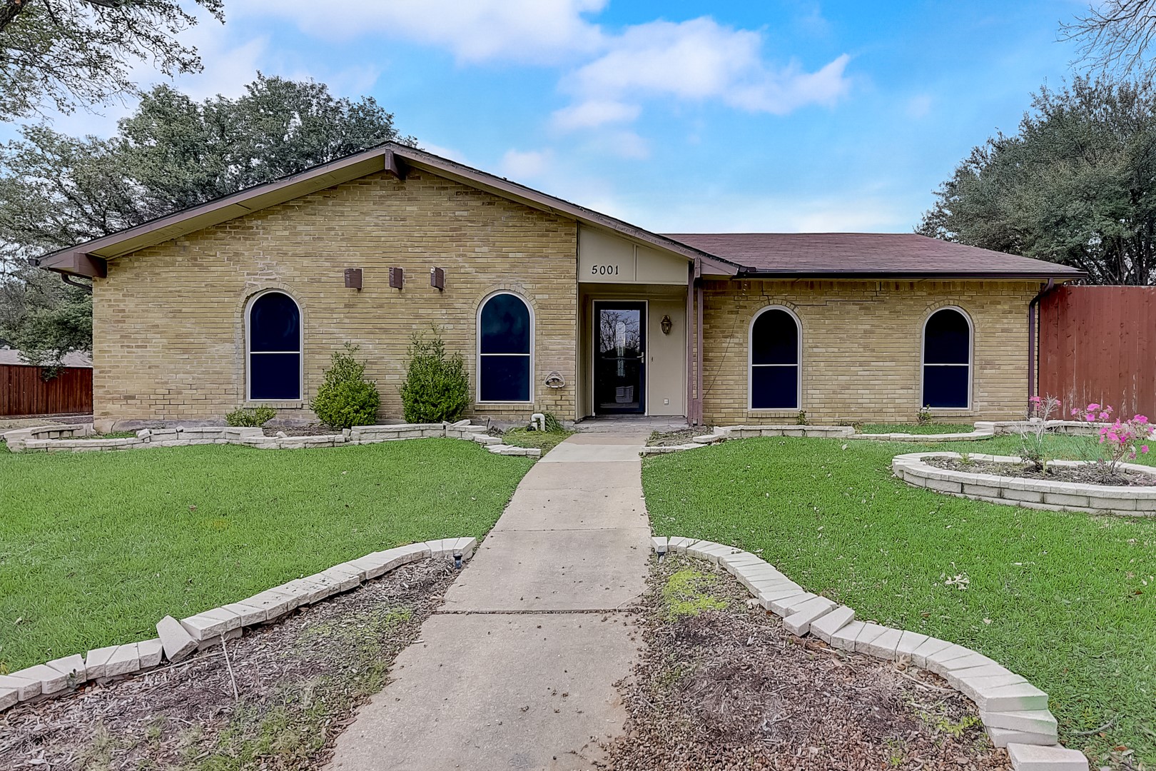 5001 Blair Oaks Circle The Colony TX 75056