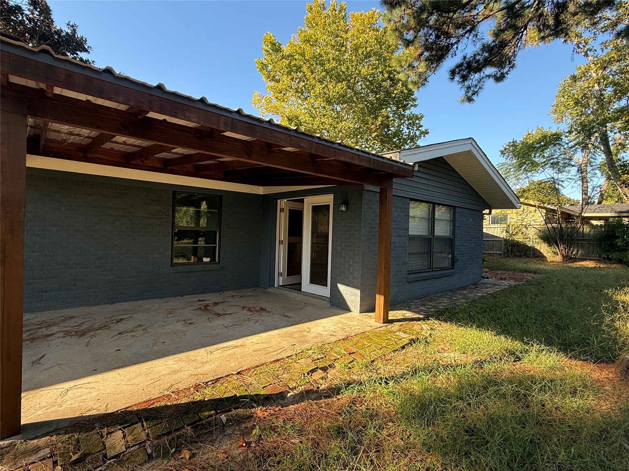 606 Colonial Drive Athens TX 75751