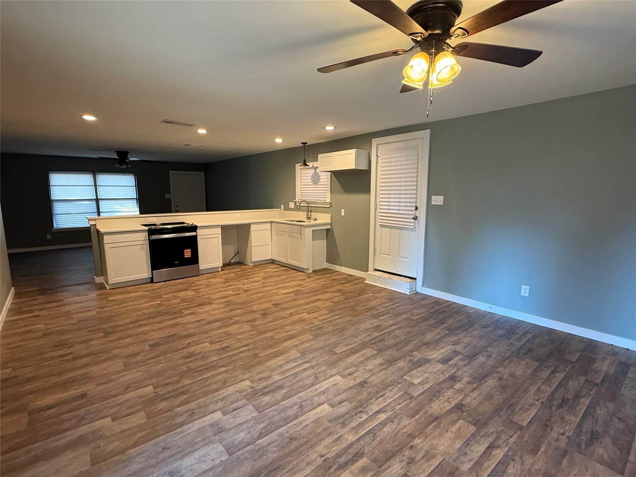 606 Colonial Drive Athens TX 75751