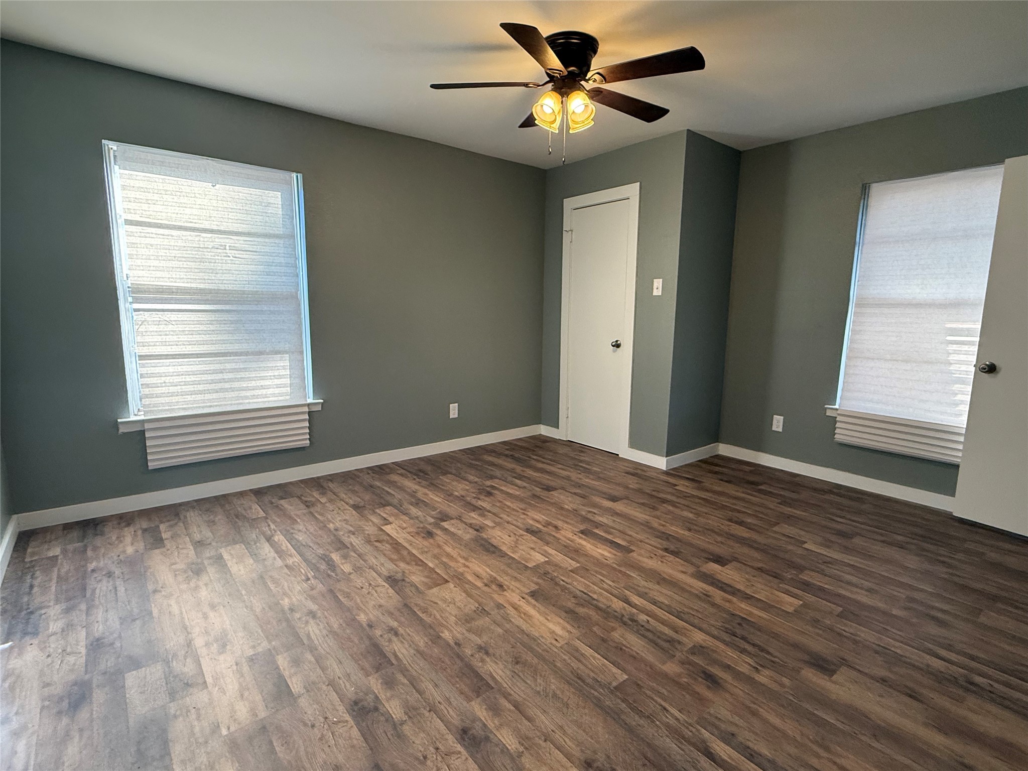 606 Colonial Drive Athens TX 75751