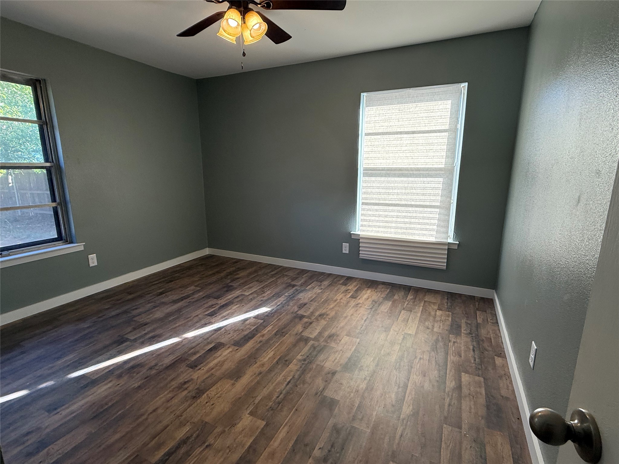 606 Colonial Drive Athens TX 75751
