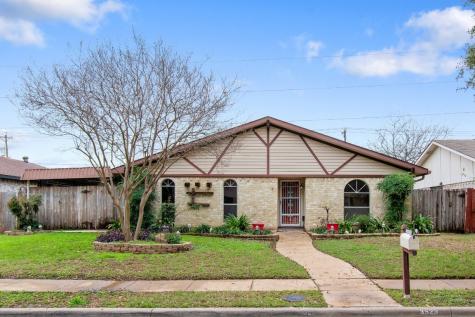 3529 S Elm Drive Grand Prairie TX 75052