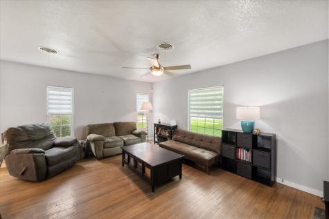 2736 Ryan Avenue Fort Worth TX 76110