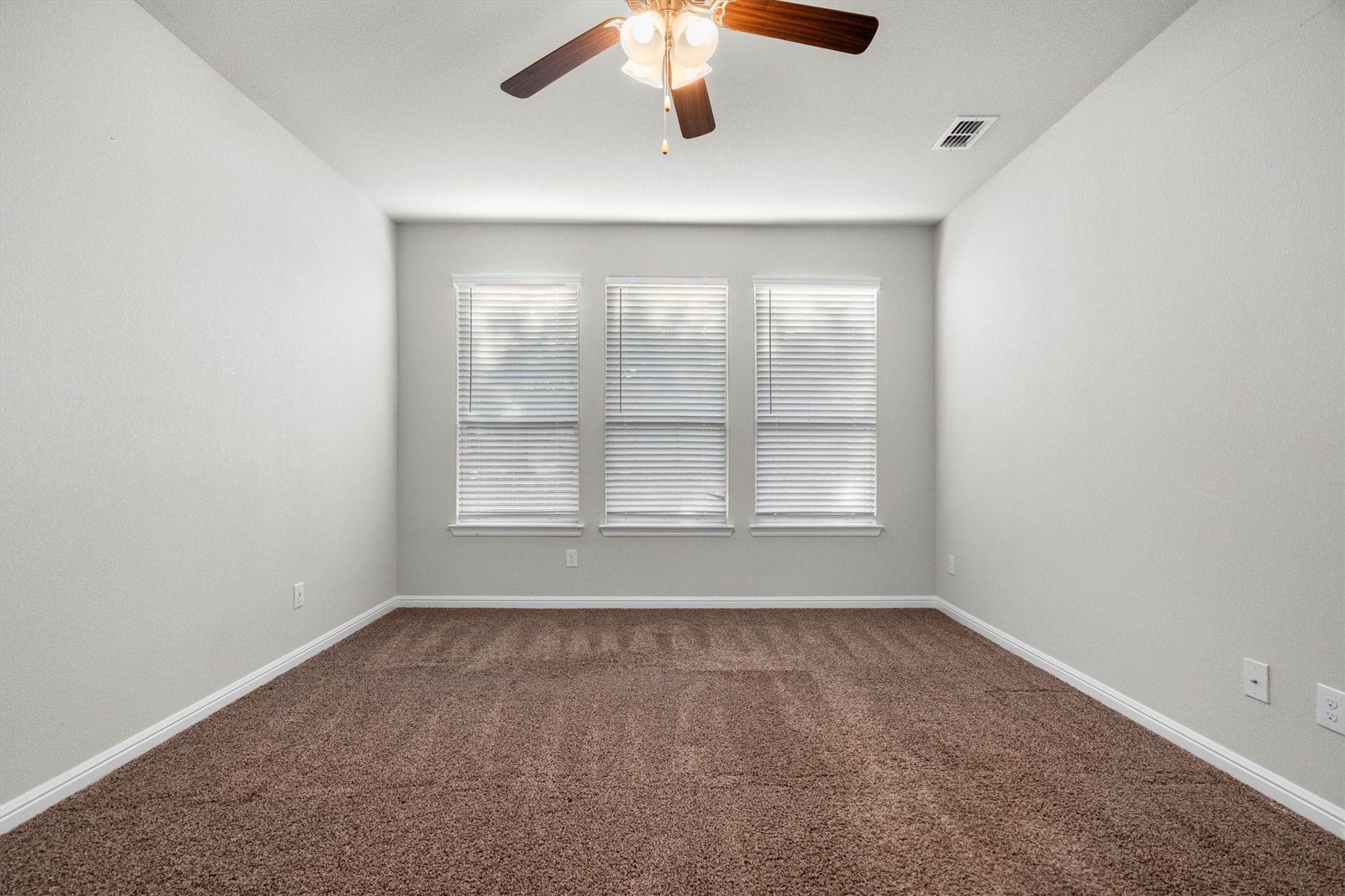 1613 Canary Lane Argyle TX 76226