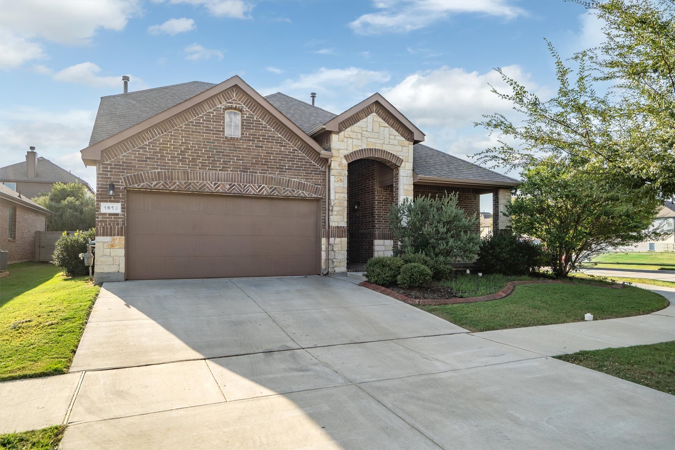 1613 Canary Lane Argyle TX 76226