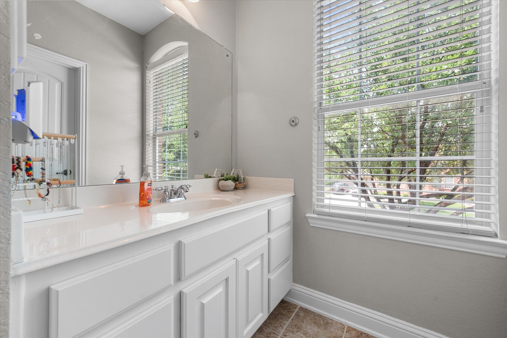 2647 Waterfront Drive Grand Prairie TX 75054