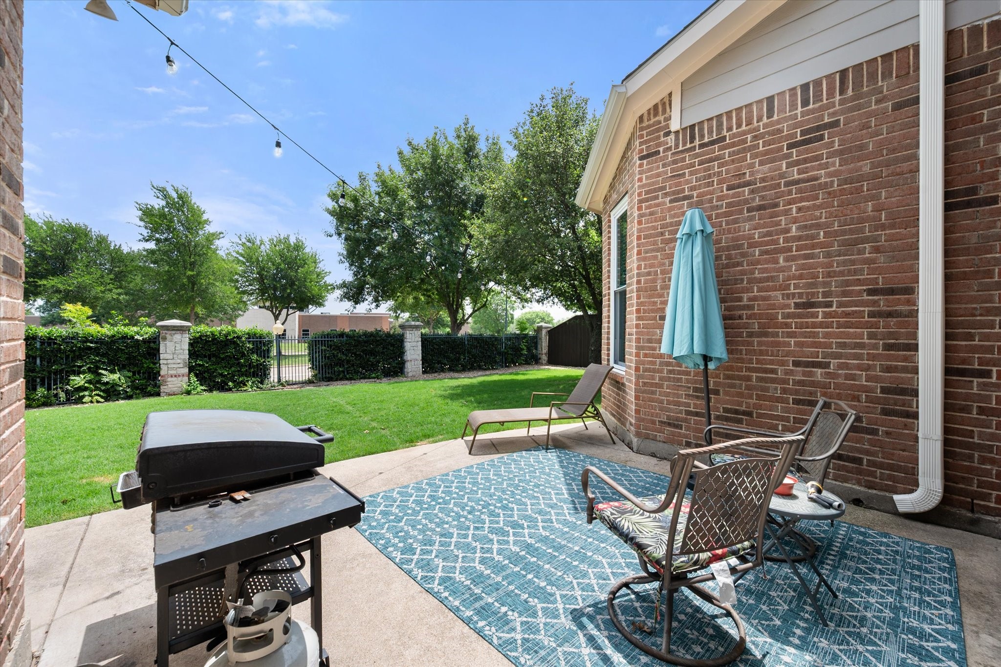 2647 Waterfront Drive Grand Prairie TX 75054