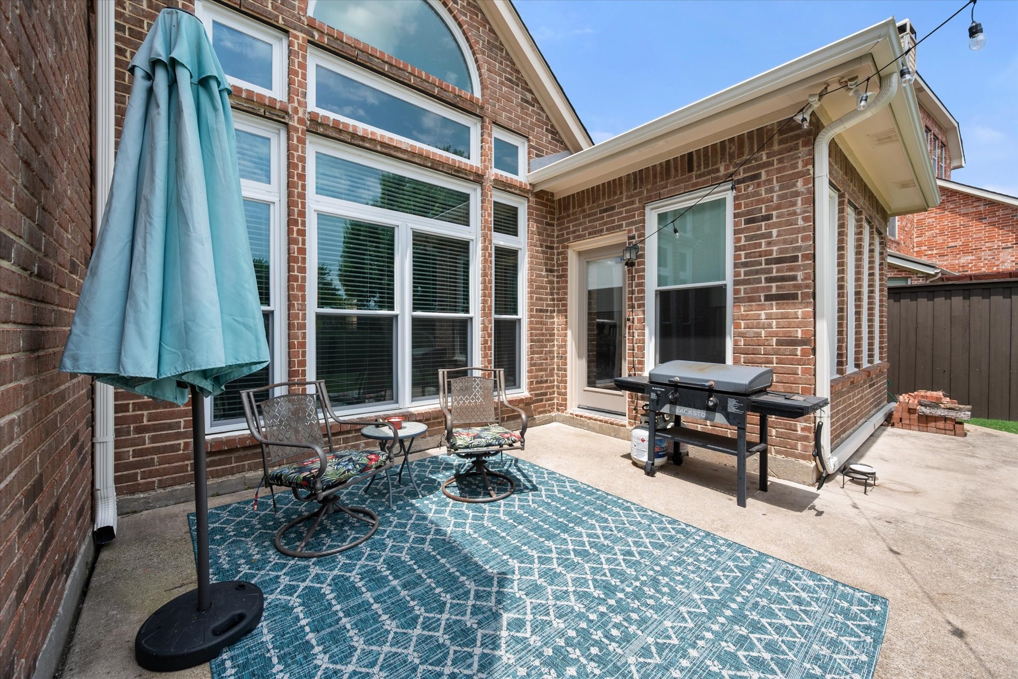 2647 Waterfront Drive Grand Prairie TX 75054