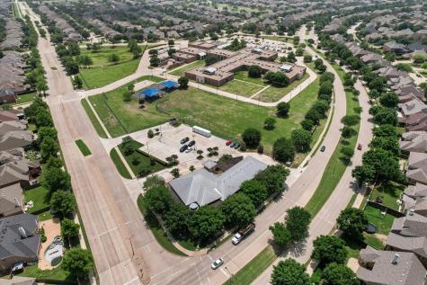 2647 Waterfront Drive Grand Prairie TX 75054