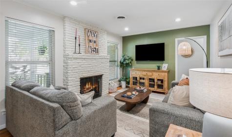 733 Kirkwood Drive Dallas TX 75218
