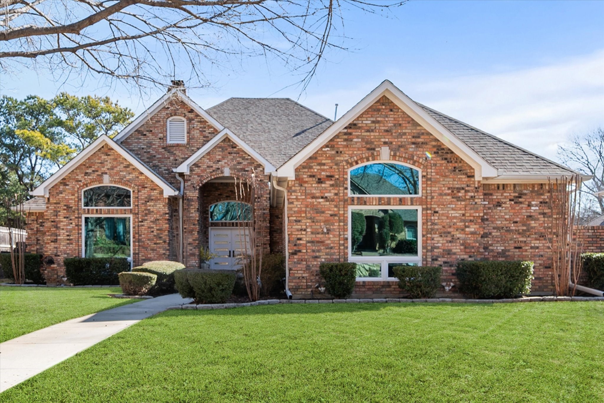 5211 Vicksburg Drive Arlington TX 76017