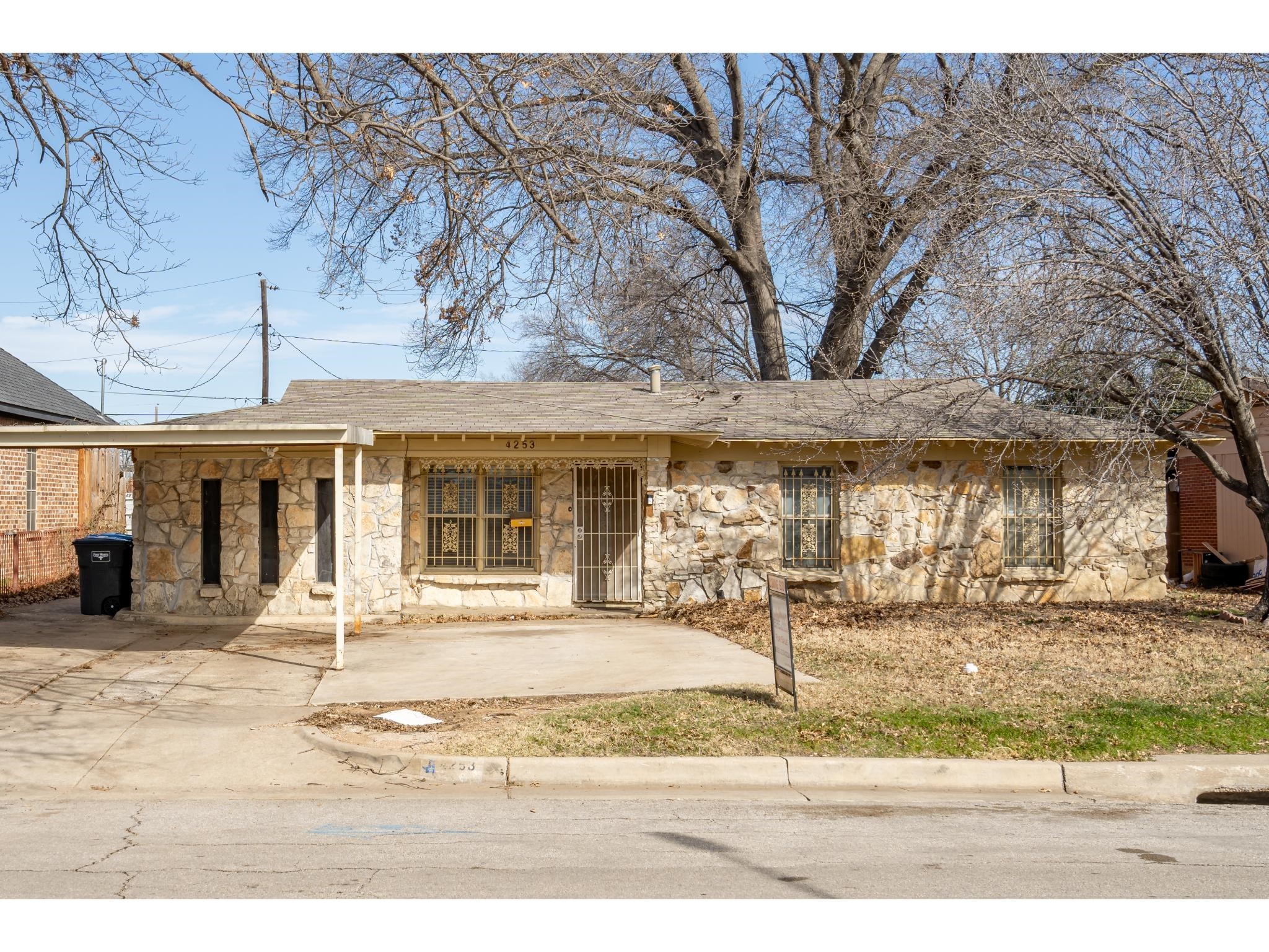 4253 Killian Street Fort Worth TX 76119