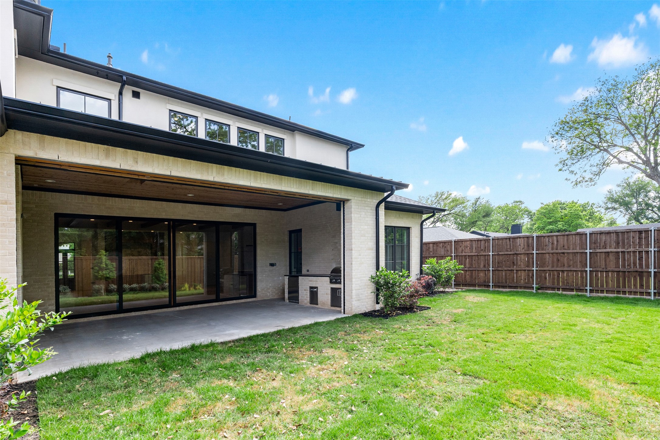 6249 Del Norte Lane Dallas TX 75225