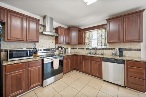 2848 Grandview Drive Grand Prairie TX 75052