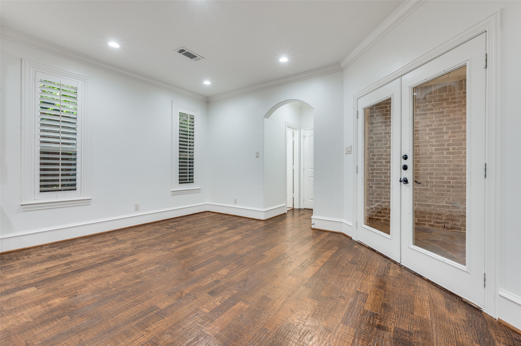 6111 Palo Pinto Dallas TX 75214