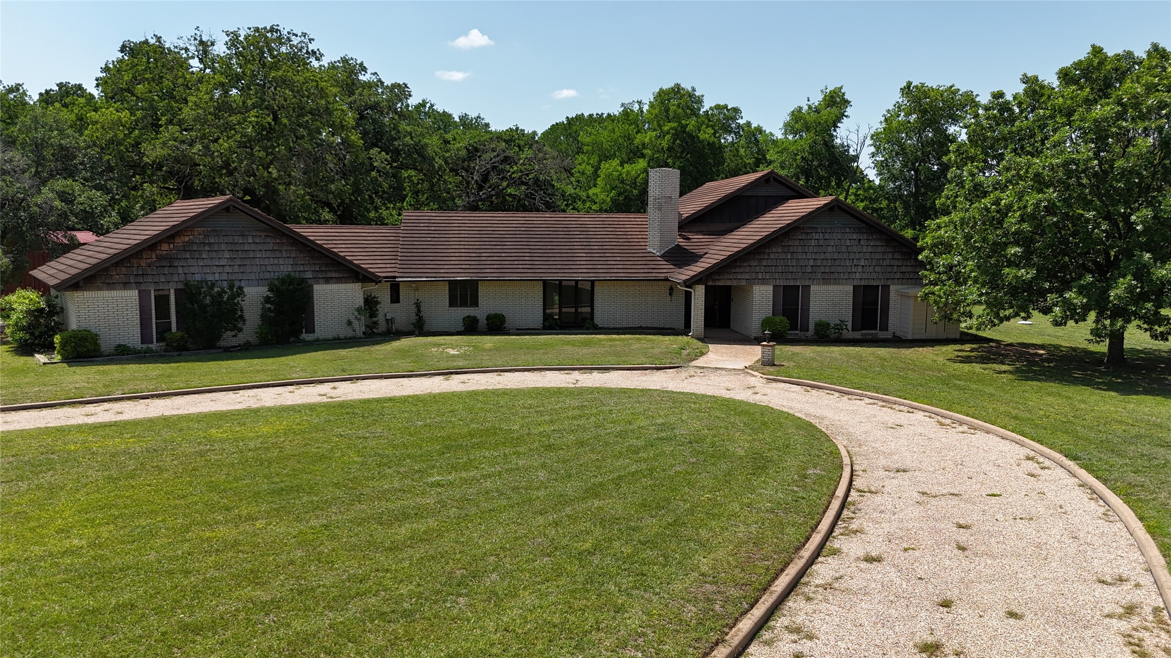 998 Highway 22 E Hamilton TX 76531