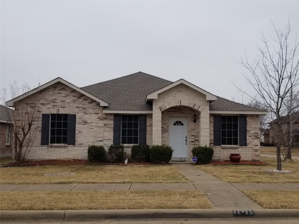 1235 Yukon Drive Glenn Heights TX 75154